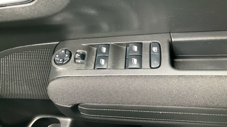 Citroen C3 Aircross 1.2 PureTech 130 Shine Plus 5dr EAT6 Petrol Hatchback